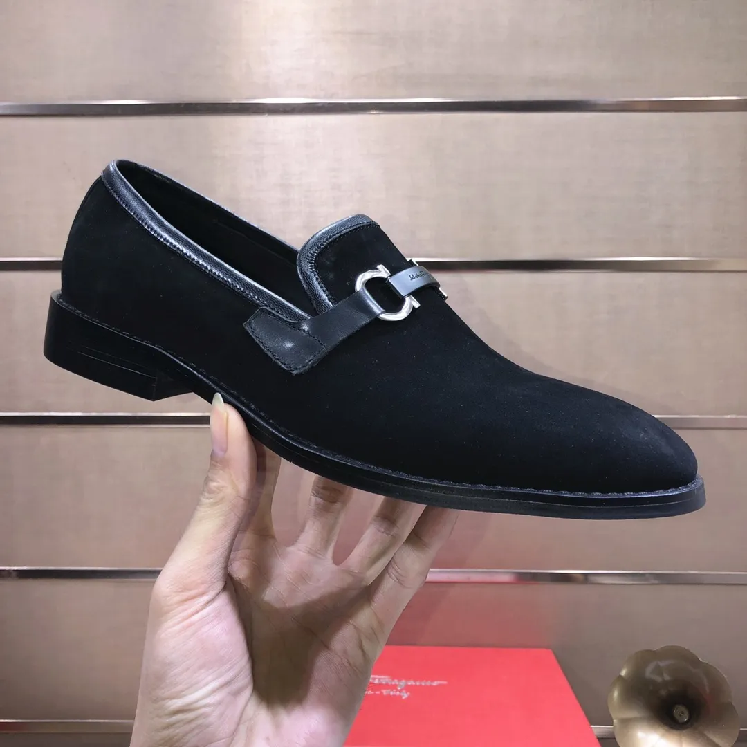 Men's shoes 💰540💰[Ferragamo/Ferragamo] (high-end Niuli) New 🍀 Ferragamo* - top version Ferragamo's classic formal leather shoes! Made of imported original cowhide, the inner top layer is comfortable cowhide lining! Original wear-resistant rubber outsole! High quality products! Code number 38-44!
